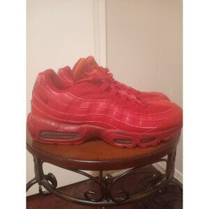 Nike Air Max 95 Shoes Mens Size 11 CQ9969-600 Running Gym Sneakers Triple Red